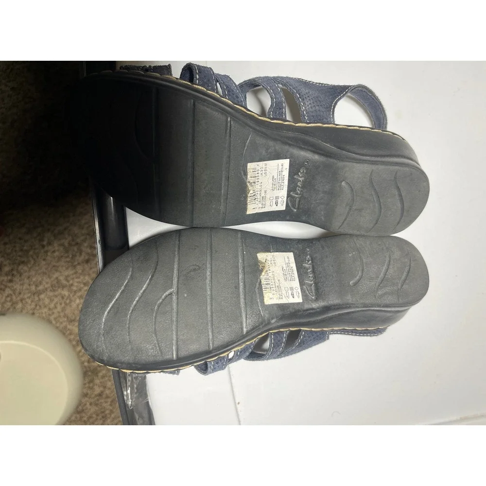 Clarks‎ Collection Blue Suede Leather Fisherman Comfort Sandals - Picture 2 of 3
